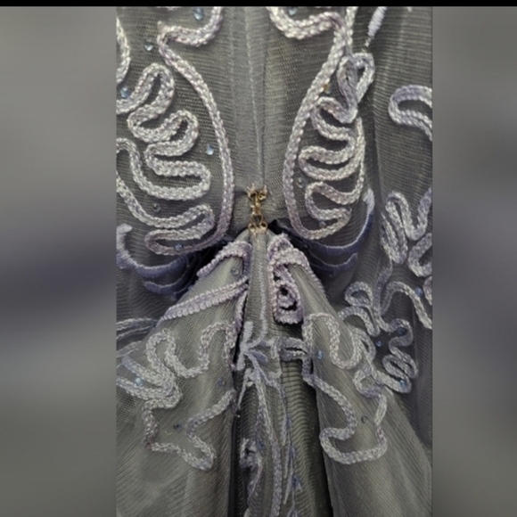 Montage by Mon Cheri Periwinkle Soutache Long Dress Size 6 - Picture 4 of 7